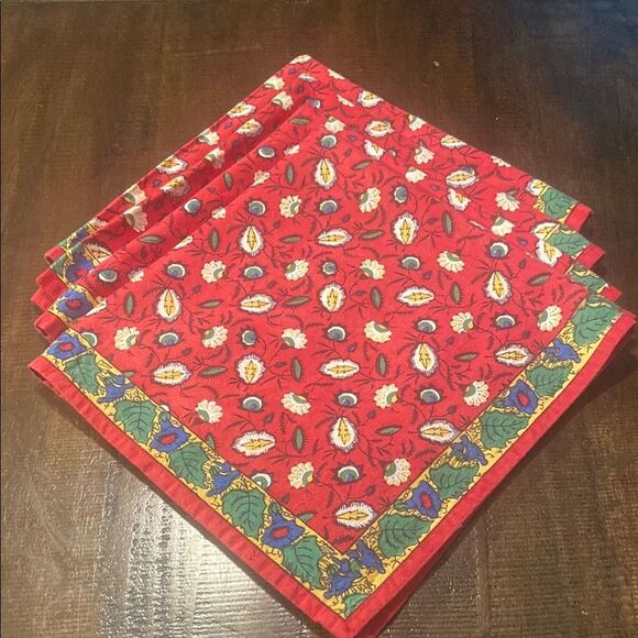 Williams Sonoma dinner napkins Set of 4 Red PROVENCE Retired - Picture 1 of 5